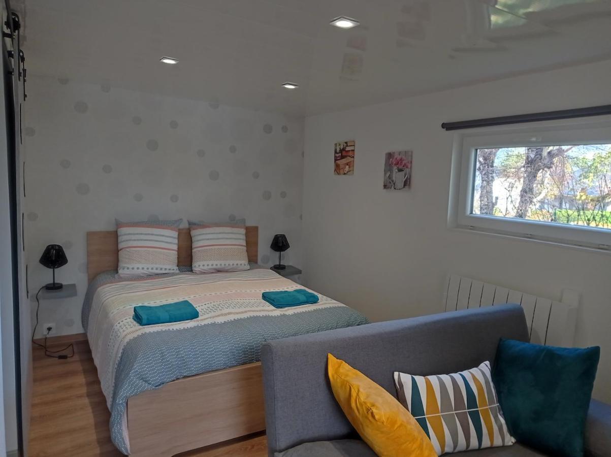Ferienwohnung L Alouette Égletons Exterior foto